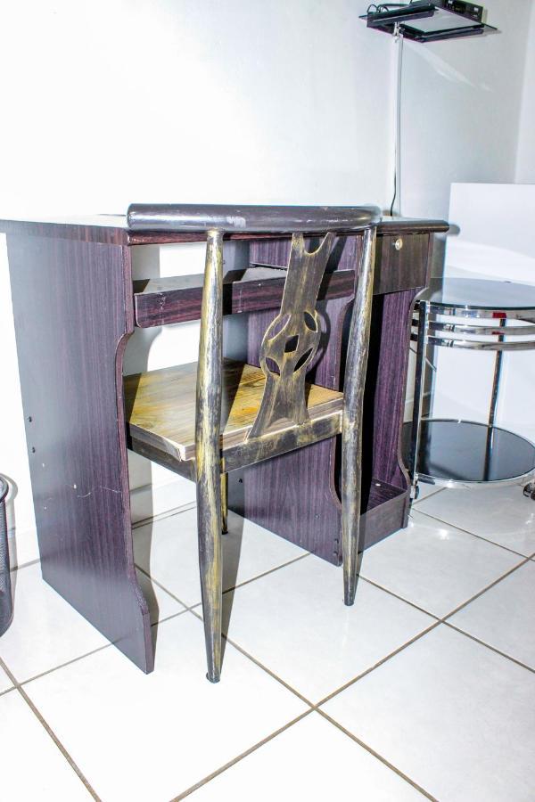 Motseleng Guest House Palapye Bagian luar foto